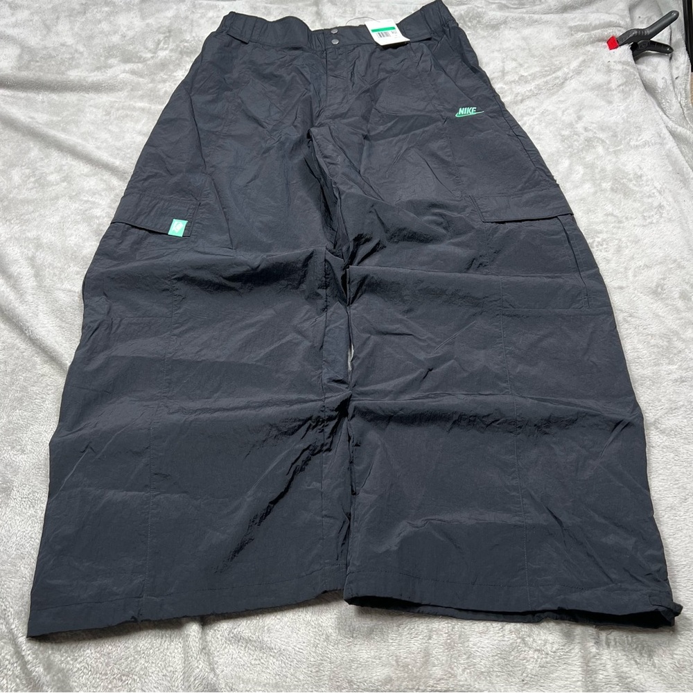 Nike Oversized High Rise Wide Leg Track Pant Women XL Woven Cargo BLK FJ4934-010
